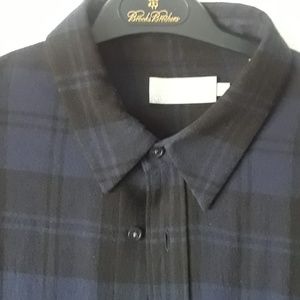 Vince wool shirt size large. Plaid. Black and blue